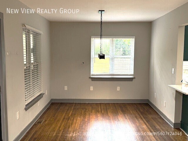Photo - 1527 Medford Dr