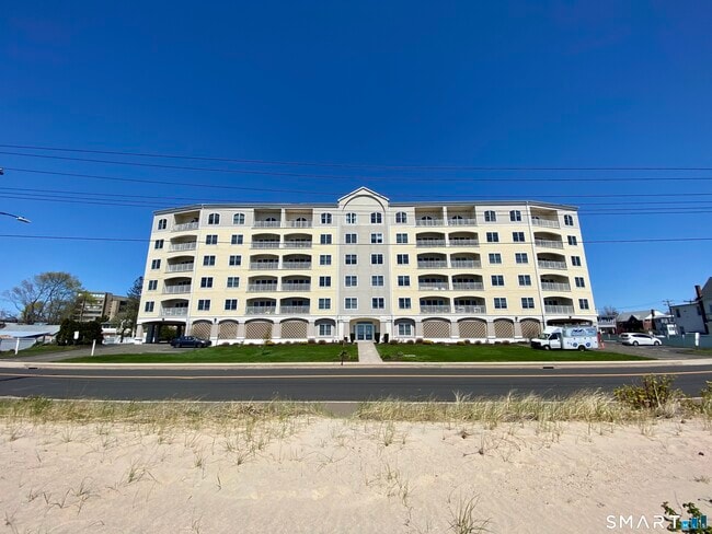 Building Photo - 343 Beach St Unit 501