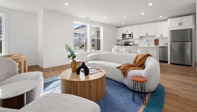 Photo - 26 Union St Unit 102