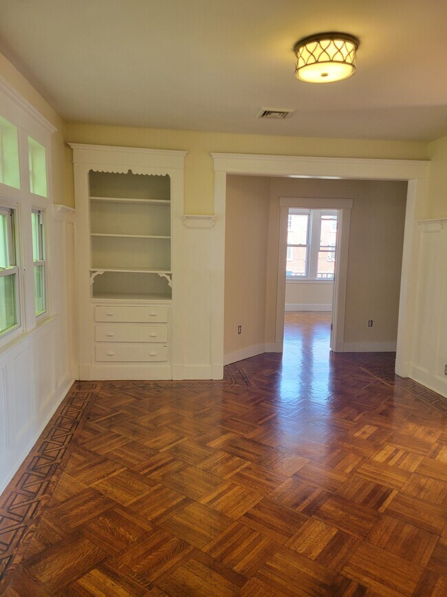 652 St Apartments Unit 3 New Haven, CT