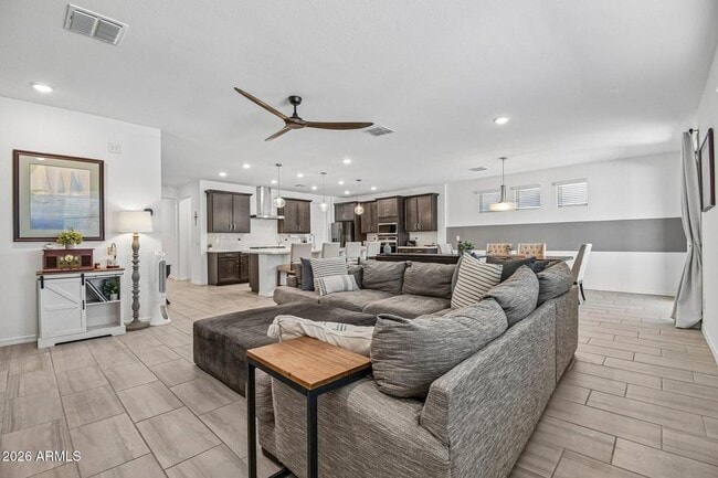 4524 Hazel Ln