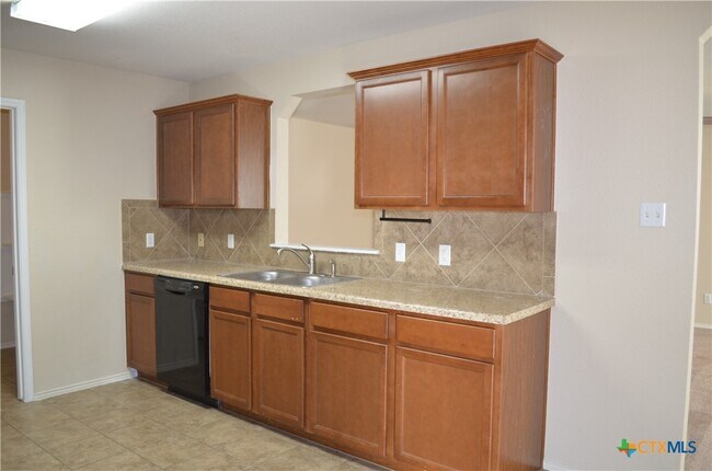 Photo - 108 W Gemini Ln