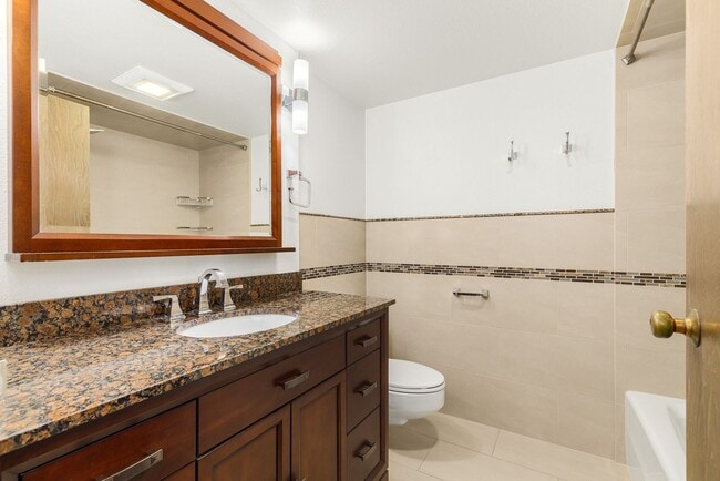 Photo - 601 Belmont Ave E Unit E5