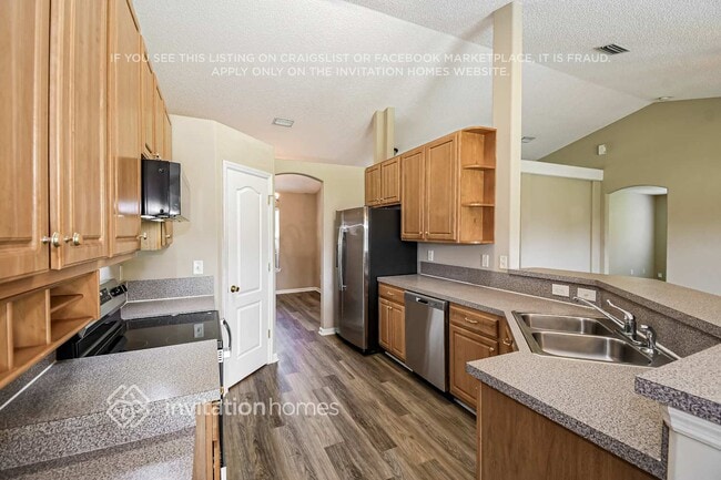 Photo - 6886 Wall Springs Dr