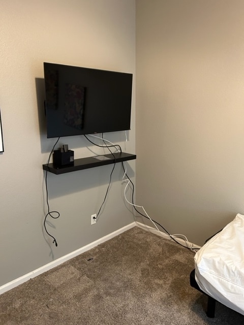 Photo - 9420 Rainbow Falls Way