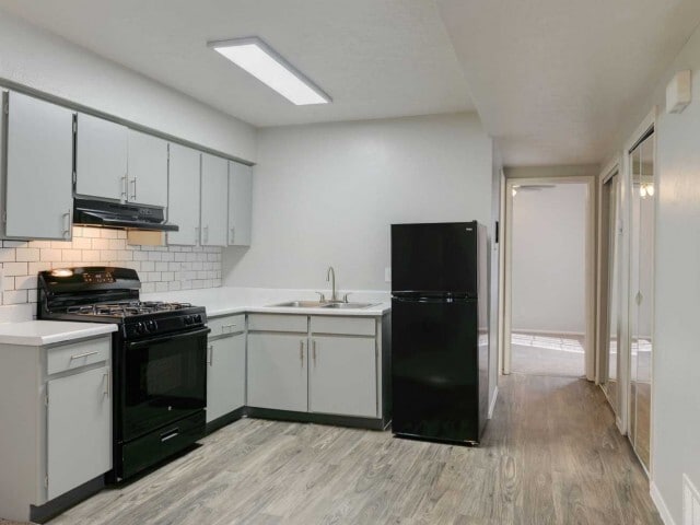 Rock Creek Model 2 - Rock Creek