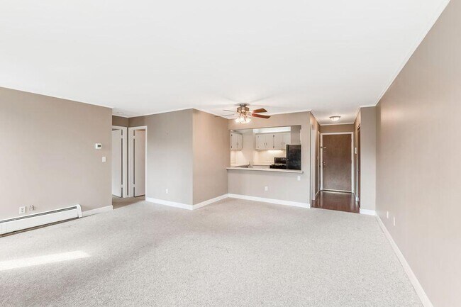 Photo - 2025 E Greenwich Ave