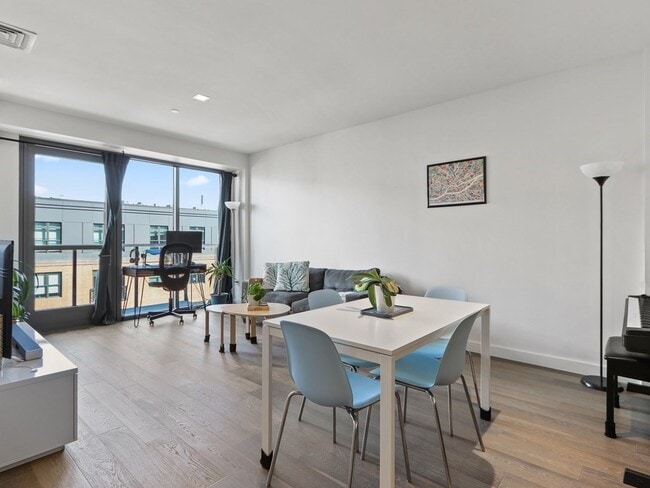 Photo - 375 Canal St Unit 608