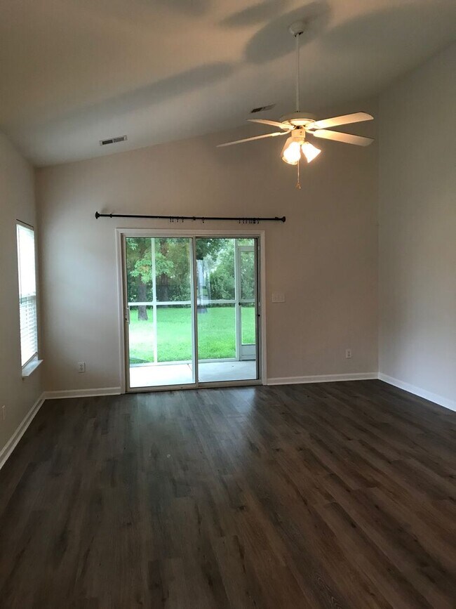 Photo - ARROWHEAD GOLF COMMUNITY Casa