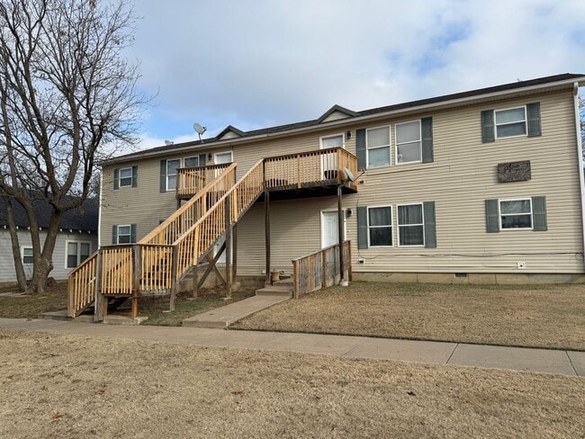 Photo - 9th Street Unit B