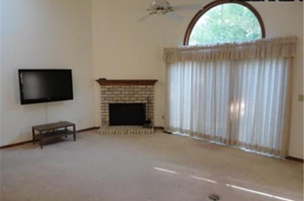 Photo - 19316 Bradford Ct