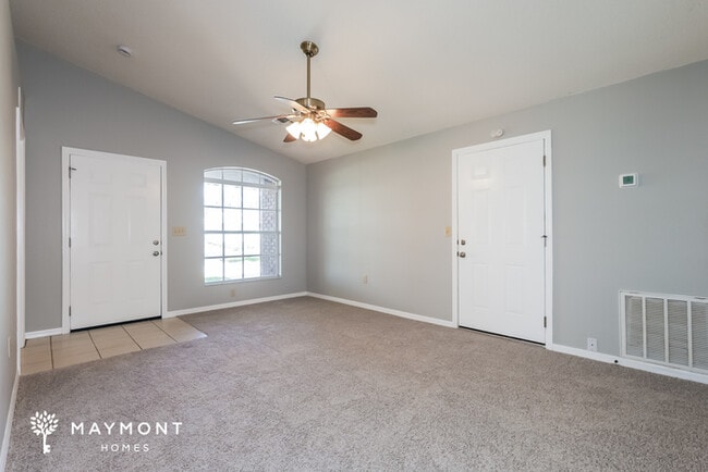 Photo - 11724 Lynn Brook Cir