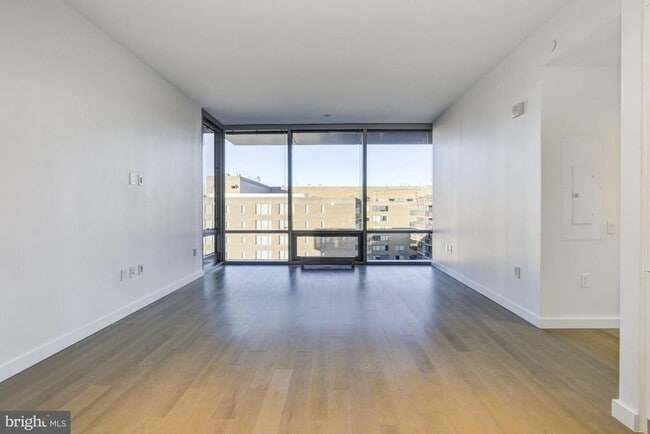 Photo - 1111 24th St NW Unit 87