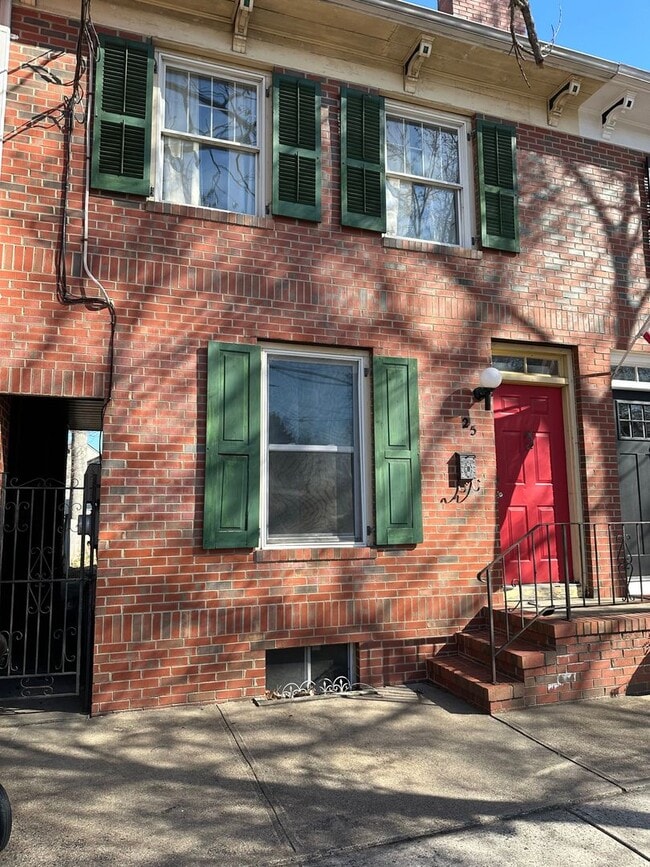 Photo - 3 Bed 1.5 Bath Row House - Bordentown