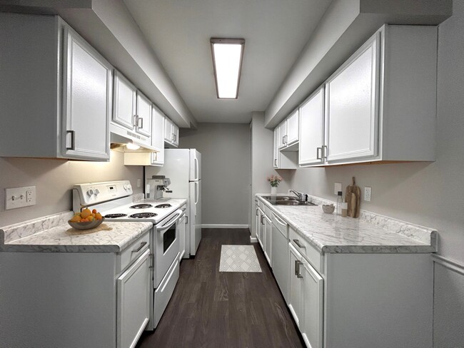 Building Photo - Secor Flats Rental