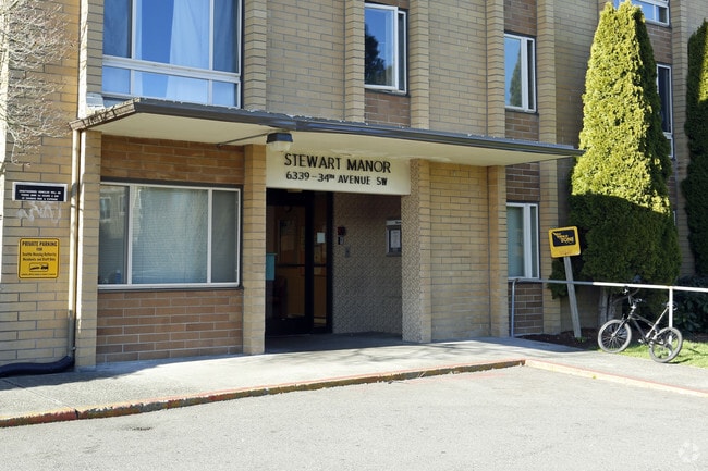 Photo - Stewart Manor