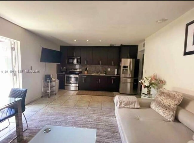 Photo - 315 NW 59th St
