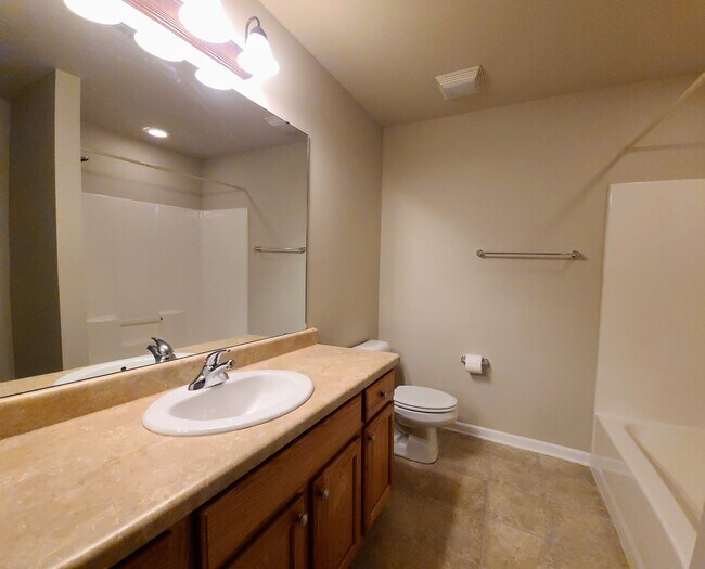 15457 Amberleigh Cir Condo Unit W15457 Condo for Rent in Menomonee