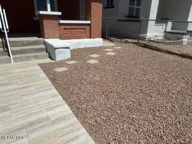 Photo - 3025 E Missouri Ave