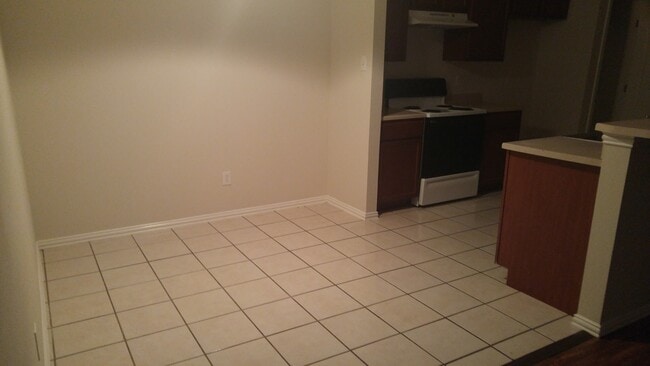 Photo - HOME5540-60 Unit 5540