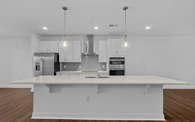 Photo - 113 N Franklin St