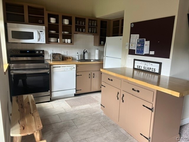 Photo - 2027 Arcadia Dr