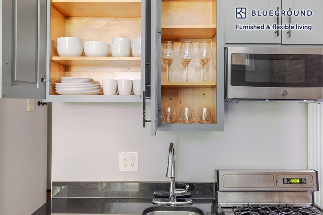 Photo - 248 Mott St Unidad FL2-ID1854