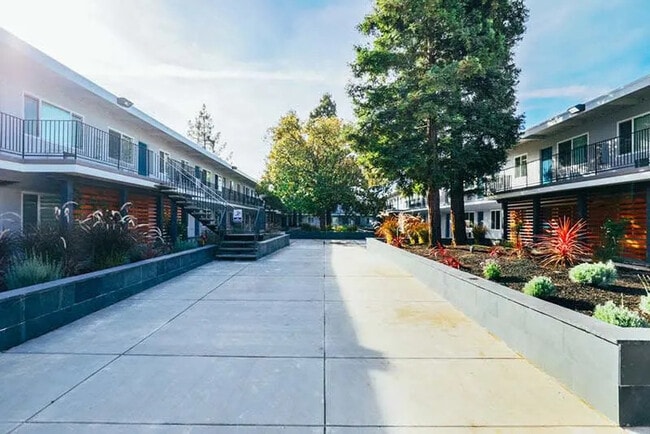 Magnolia Terrace