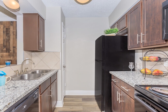 Photo - Villas At Braeburn