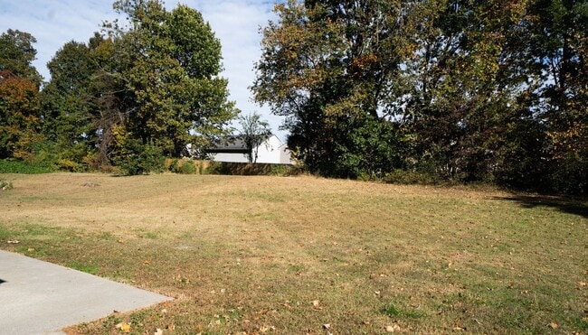 Photo - Heather Glen - 2 Story - 3 bed, 2 1/2 bath