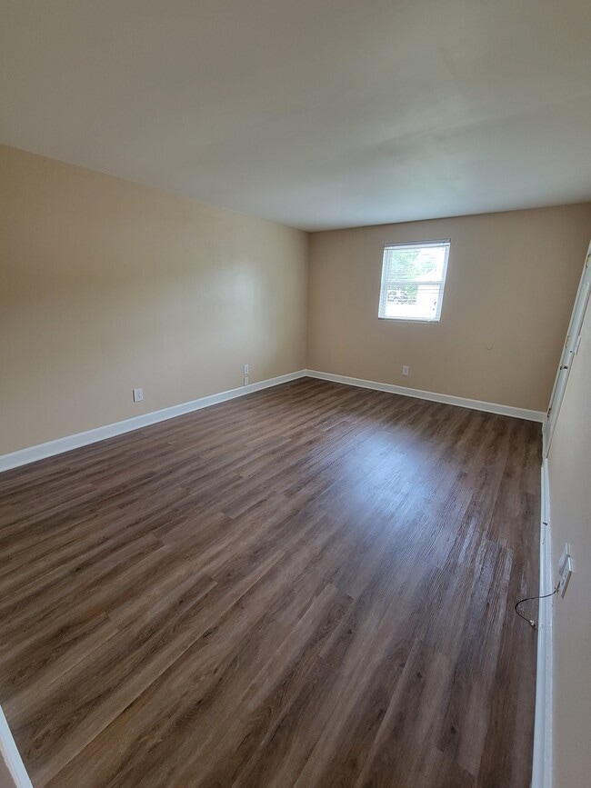 Photo - 128 Slayton Ct Unidad 128