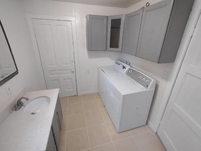 Photo - 14644 Kellogg School Rd