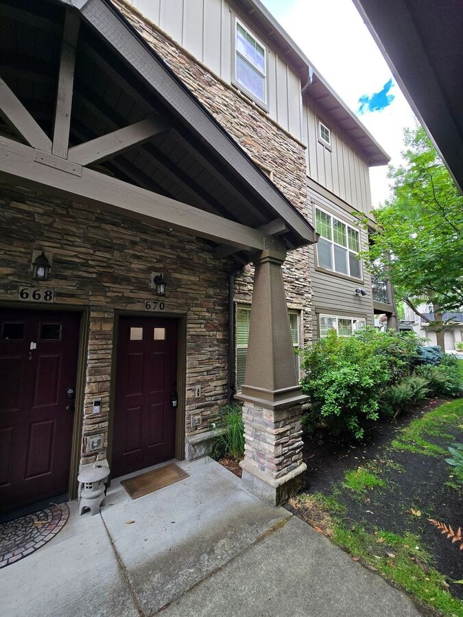 Charming Condo Living in the Heart of Beaverton! - Charming Condo Living in the Heart of Beaverton!