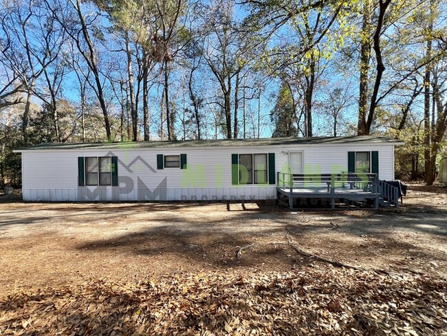 Building Photo - 335 Huntington Dr Rental
