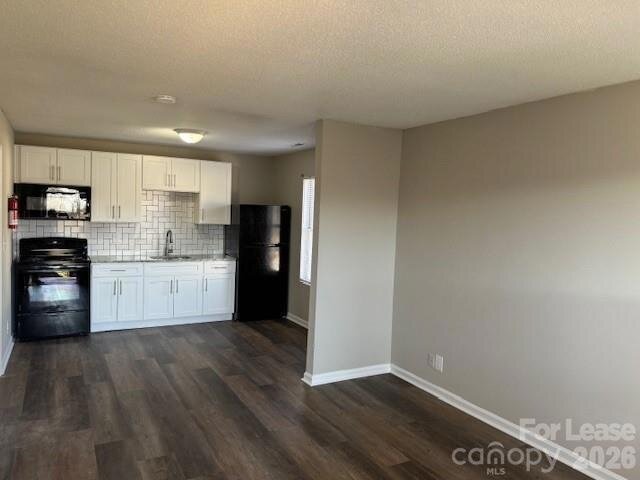 Photo - 304 Hoskins Mill Ln