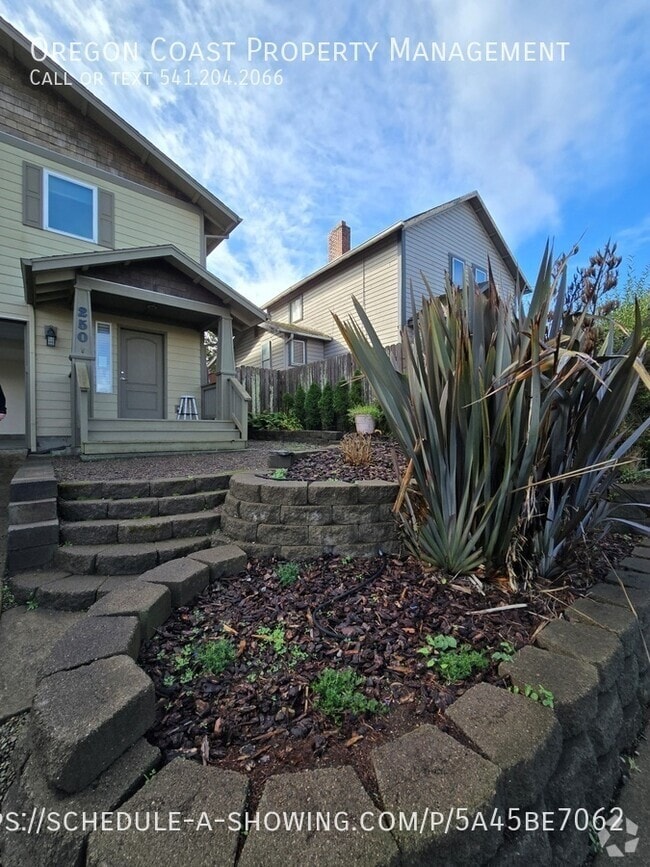 Building Photo - 250 SE 2nd St Rental
