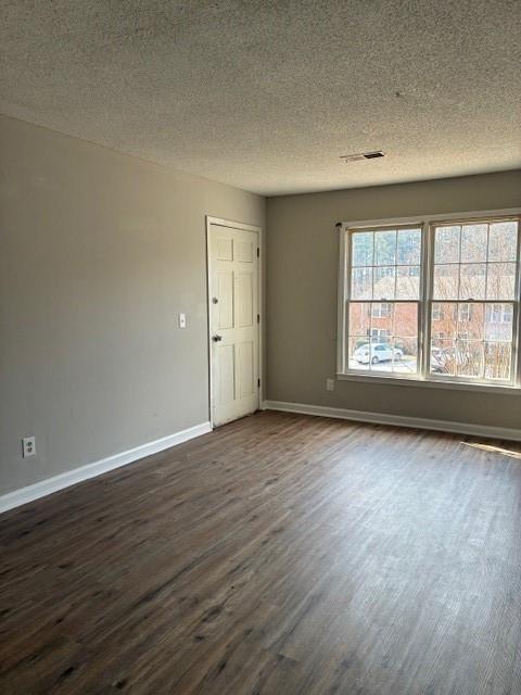 Photo - 493 Stone Mountain St