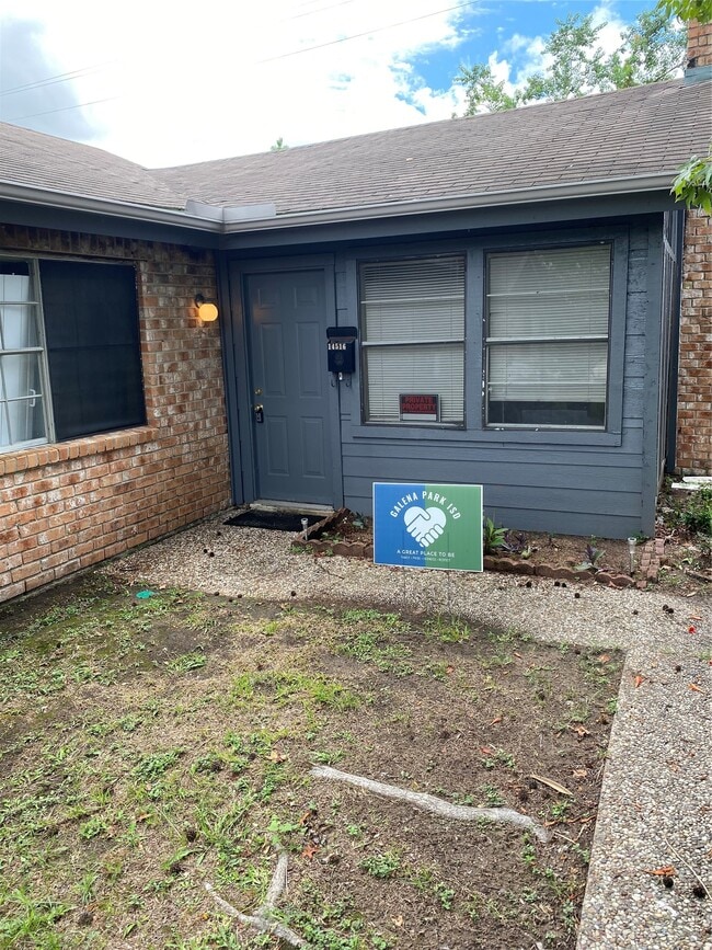 Photo - 14516 Woodforest Blvd