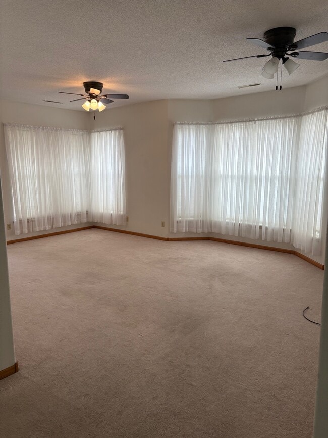 Photo - 1104 E 15th St