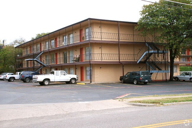 Crescent Ridge Apartments
