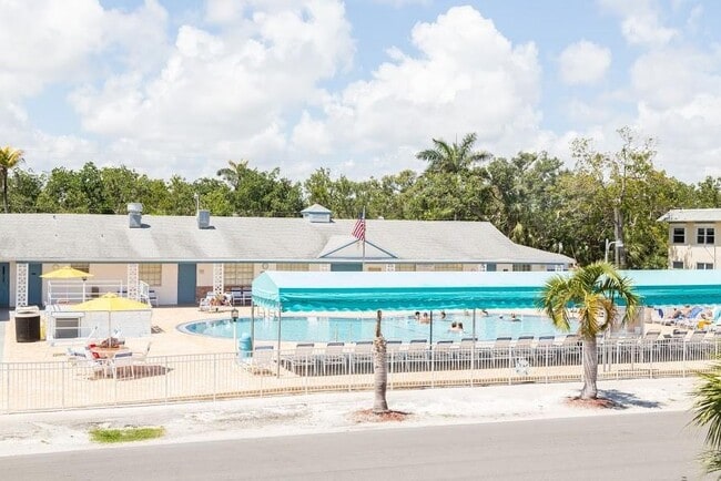 Photo - 1451 N 12th Ct Unit 11A