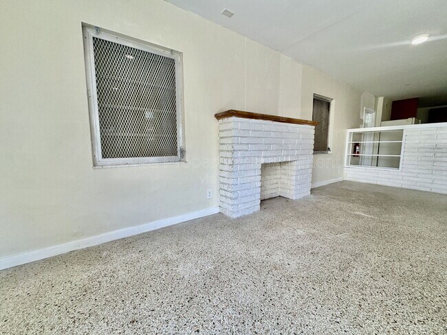 Photo - 1155 Peak Rd