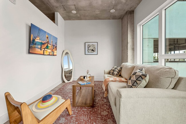 Photo - 617 N 12th St Unit ID1313904P