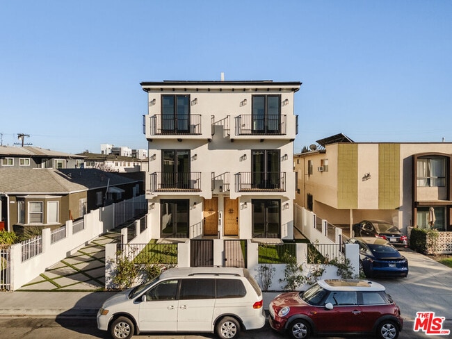 Photo - 1954 S Garth Ave