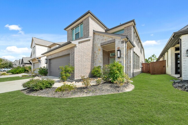 Building Photo - 6014 Bristol Spur Ln