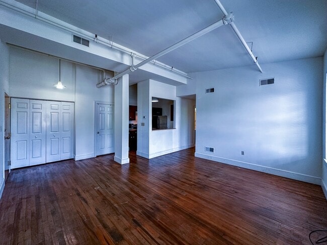 Building Photo - 247 N Shippen St