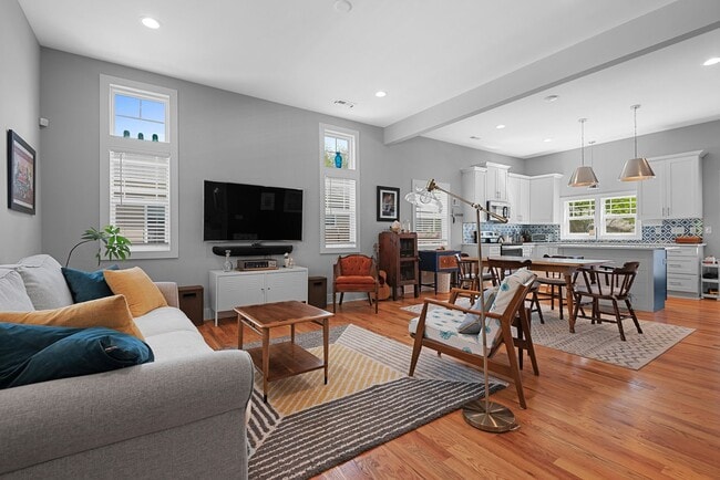 Photo - Gorgeous Home near Downtown Durham!