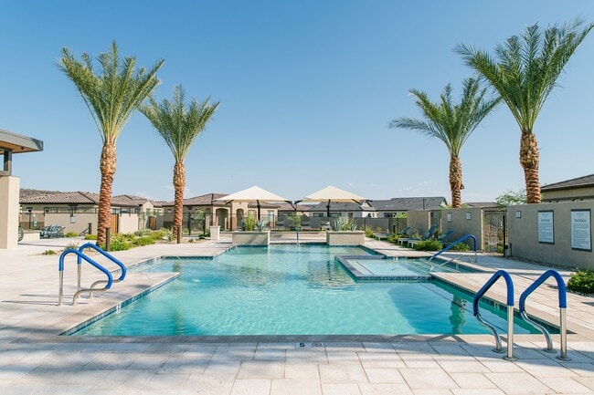 Photo - Avilla Western Garden