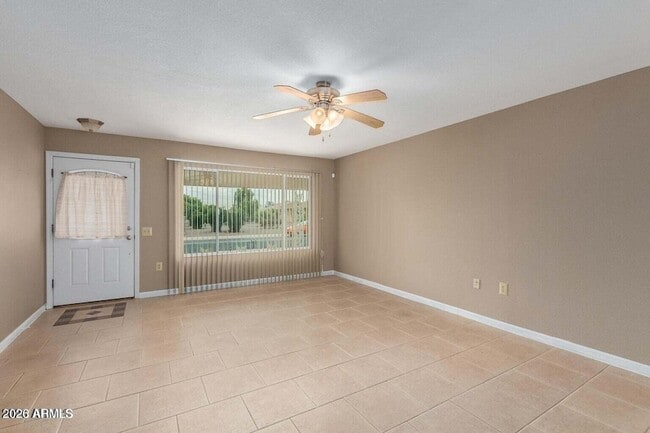 Photo - 12630 N Blue Ridge Dr