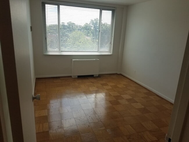 Photo - Robin Towers